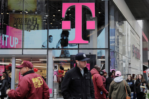 T-Mobile misses estimates for wireless subscriber additions; shares fall