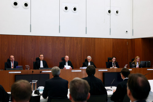 Chipmaker Nexperia and Chinese owner Wingtech fight for control in Dutch court