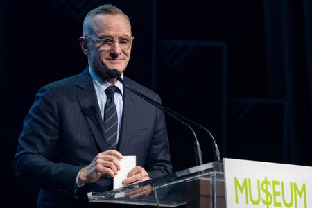 As Wall Street titans gather, finance museum searches for a home